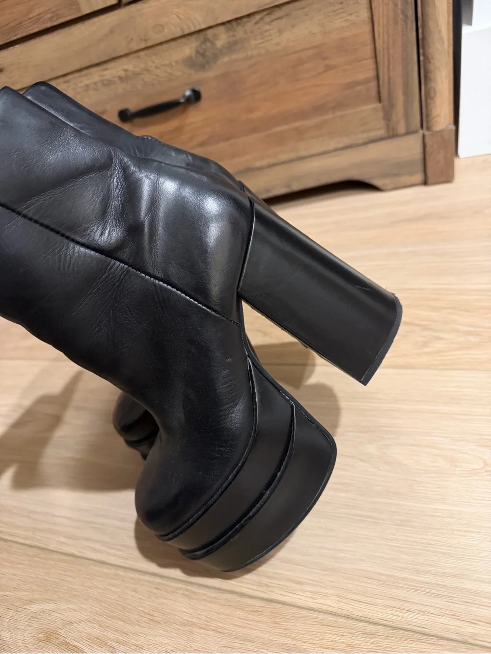 Steve Madden Black Leather Platform Ankle Boots